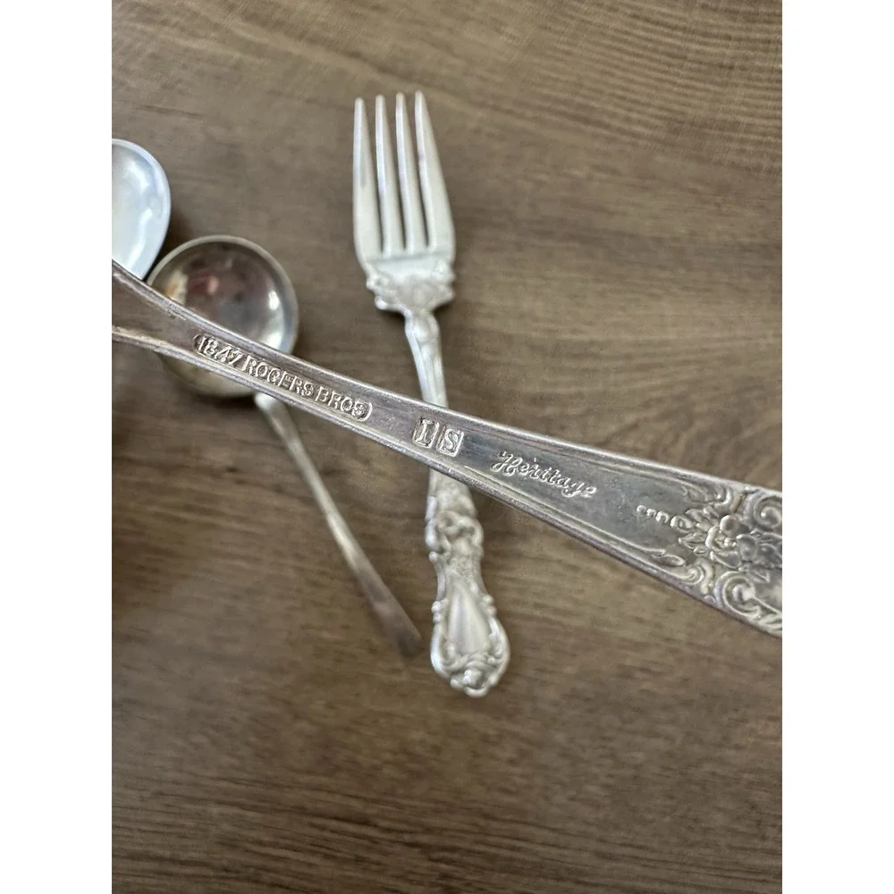 Antique 1902 Wallace Floral Meat Fork & Mixed Vintage Silverplate Lot (5pcs)